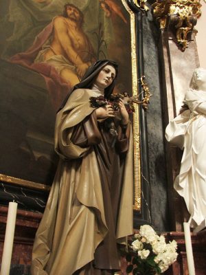 – Statue of Saint Thérèse at the Most Holy Trinity Church, Fulnek, Czech Republic. Photo by Radim Scholaster.